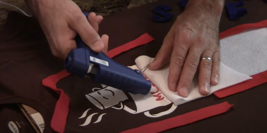 How to Use a Glue Gun on Fabric? GlueGunWiki