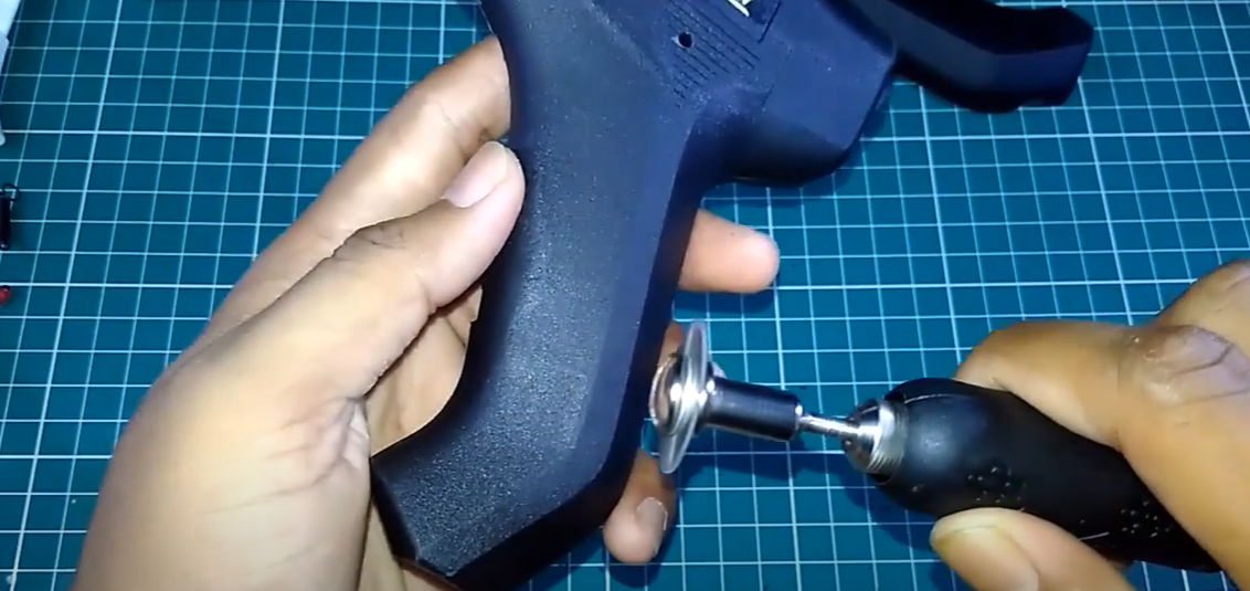 Do Hot Glue Guns Turn Off Automatically? GlueGunWiki