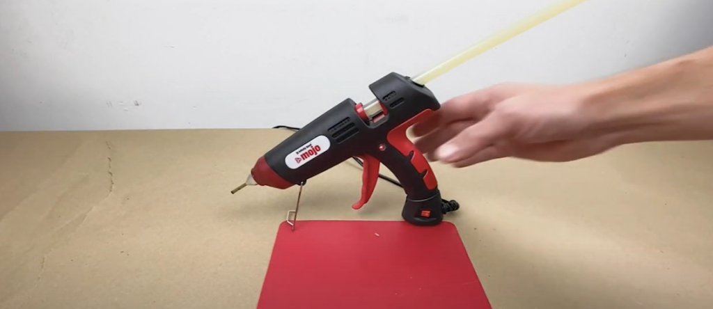 Selecting The Right Glue Gun